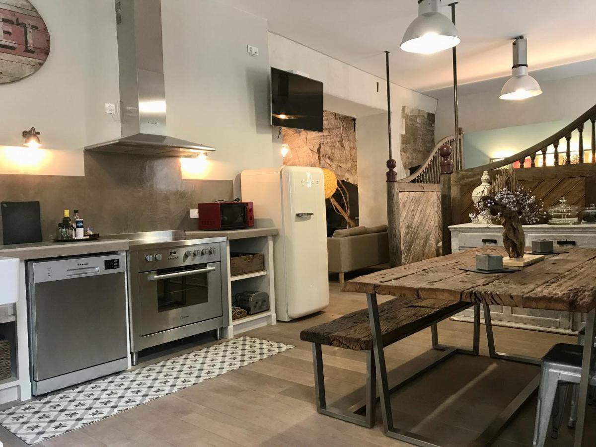 Le Loft Des Antiquaires, L'Isle-Sur-La-Sorgue Apartment Bagian luar foto