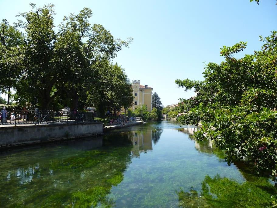 Le Loft Des Antiquaires, L'Isle-Sur-La-Sorgue Apartment Bagian luar foto